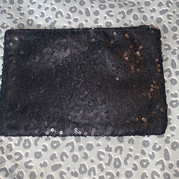 Betty Boop x Ipsy Makeup Bag 💄👀 - Picture 2 of 3